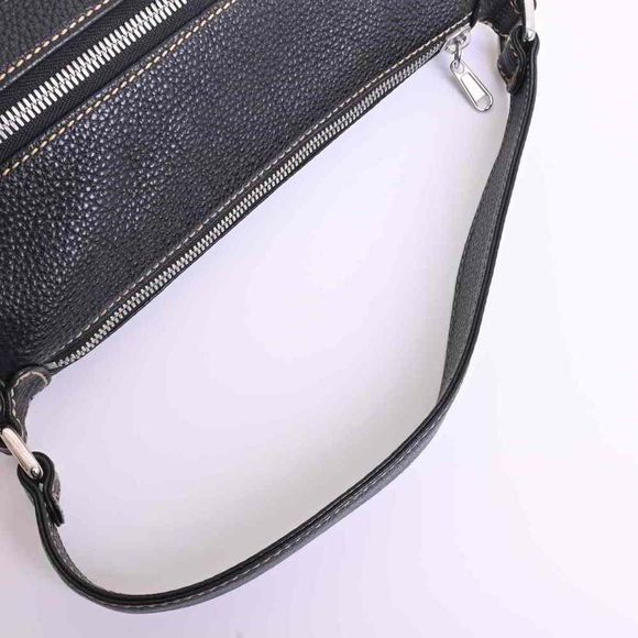 Chanel Leather Logo Mark Fringe One-shoulder Bag Black - Picture 4 of 5